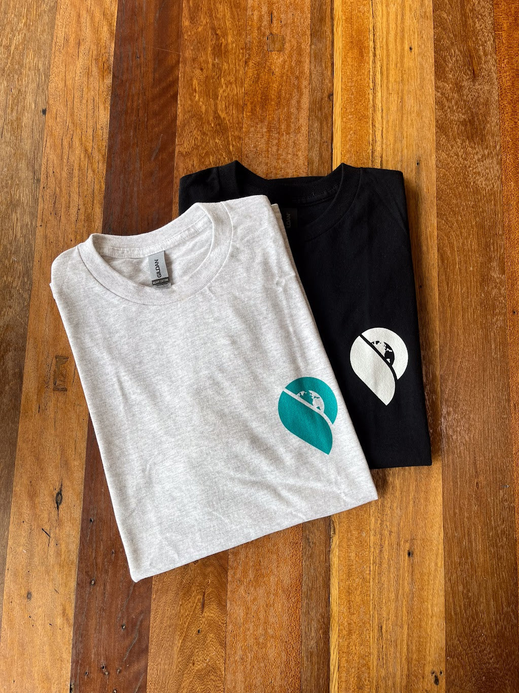The Cruise Globe Unisex T-Shirt (short-sleeved)