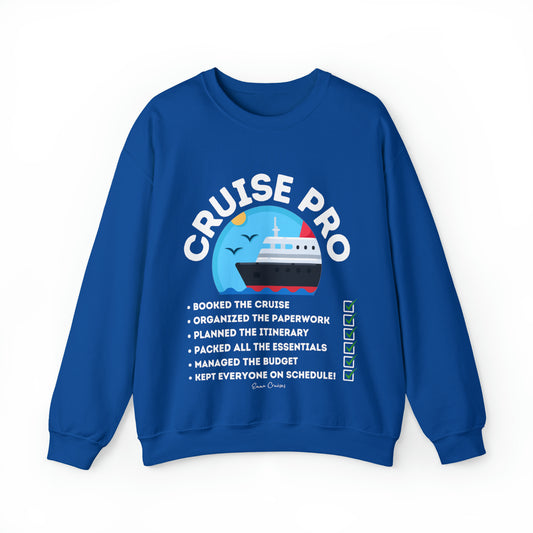 I'm a Cruise Pro - UNISEX Crewneck Sweatshirt (UK)