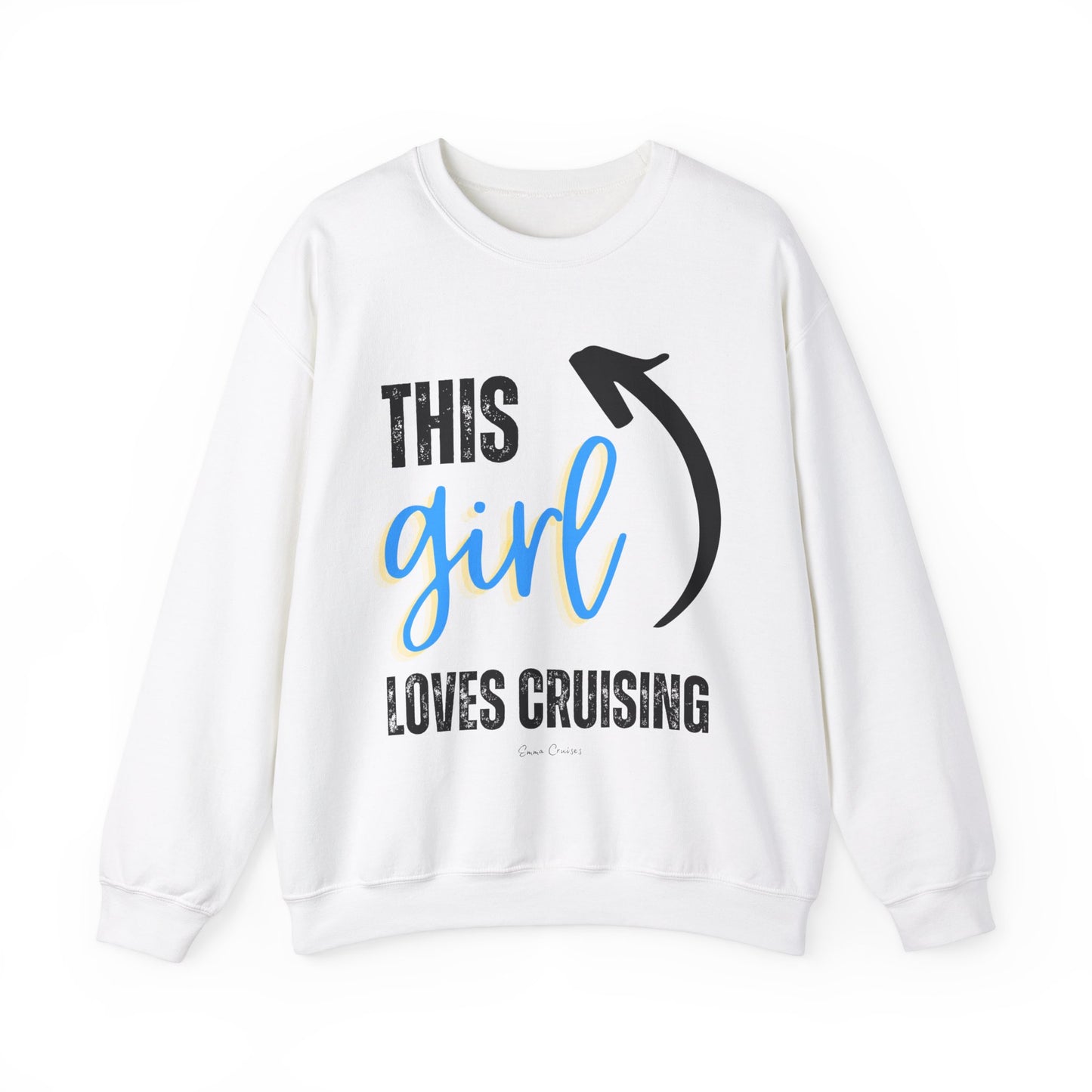 This Girl Loves Cruising - UNISEX Crewneck Sweatshirt (UK)