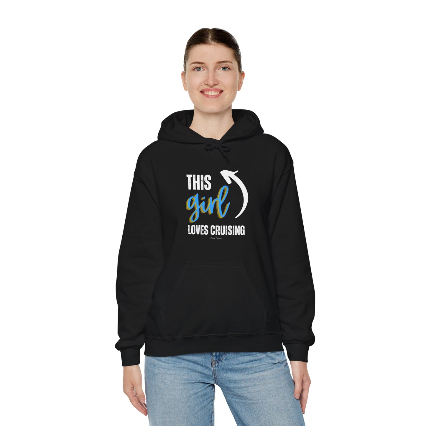 This Girl Loves Cruising - UNISEX Hoodie (UK)